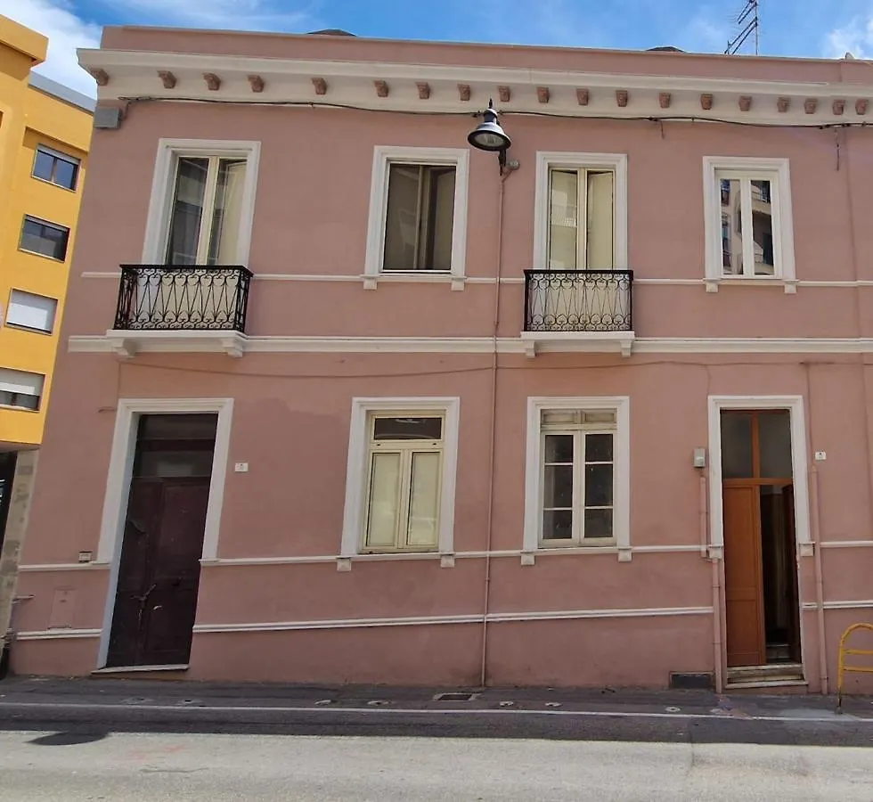 Dani'S House Apartment Cagliari